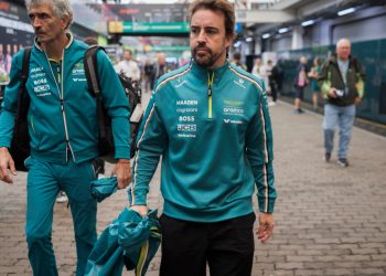 «Si el coche rinde como este año, se marchará en 2026»