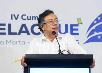 'Si hay acciones ofensivas no se suspenden y se supeditan al DIH'