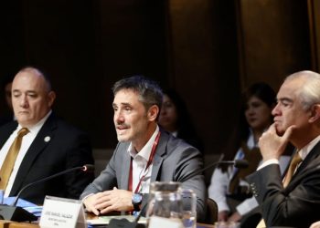 Las provincias argentinas se reúnen en Chile en busca de financiamiento para planes de desarrollo productivo