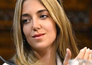 Renunció una funcionaria de Caputo vinculada a los cuadernos de las coimas de Andis