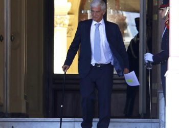 Un director de la Oficina Anticorrupción es abogado del lobista detenido por las coimas en la Andis