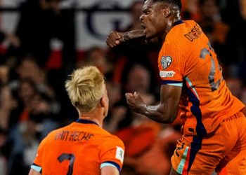 Partidos de HOY, viernes 14 de noviembre: horarios y canales TV para ver fútbol EN VIVO