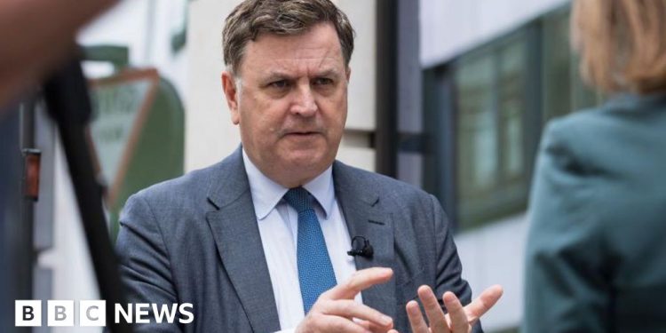 Piden una investigación sobre «posibles abusos de mercado» en el período previo al presupuesto