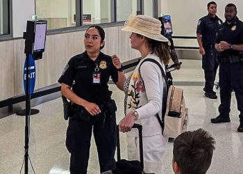 Estados Unidos tomará fotos y datos biométricos a todos los extranjeros que entren o salgan del país a partir del 26 de diciembre