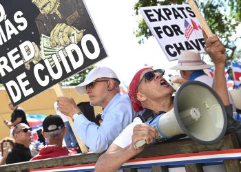 Lo que usted no vio en la Plaza de la Democracia: 'Todo gratis', dijo organizador de manifestación chavista