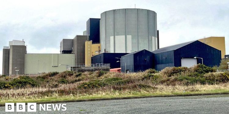 Los planes de la central nuclear de Wylfa siguen adelante y crean empleos en Anglesey