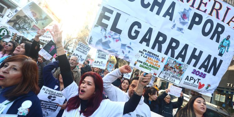 Un aumento que no es suficiente para el Garrahan | El Gobierno anunció un incremento que no cumple con la ley