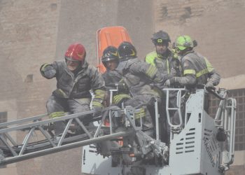 Trabajador muere en Italia tras ser rescatado de una torre medieval parcialmente derrumbada | Noticias