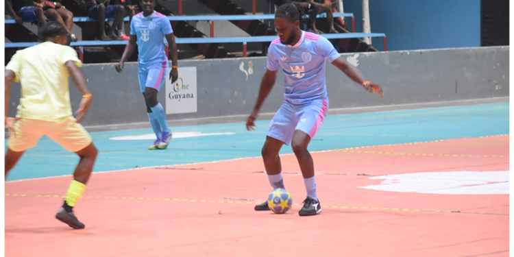 Team Spirit elimina al campeón defensor Gold is Money