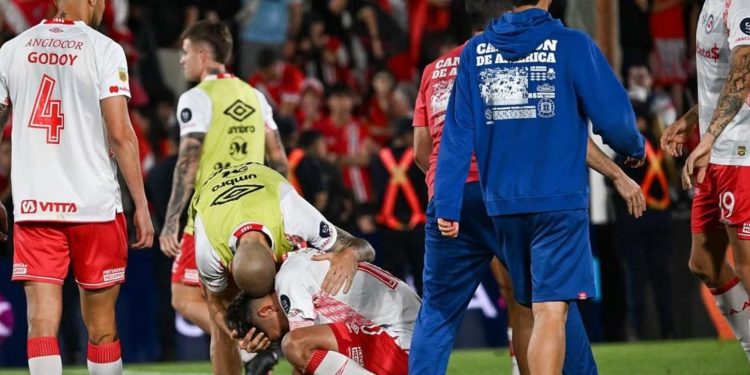 Argentinos: también crecer duele :: Olé