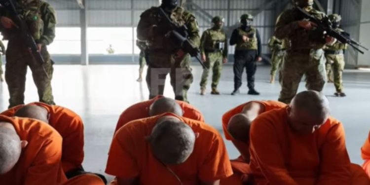 Tres miradas a las masacres carcelarias que Ecuador no logra contener