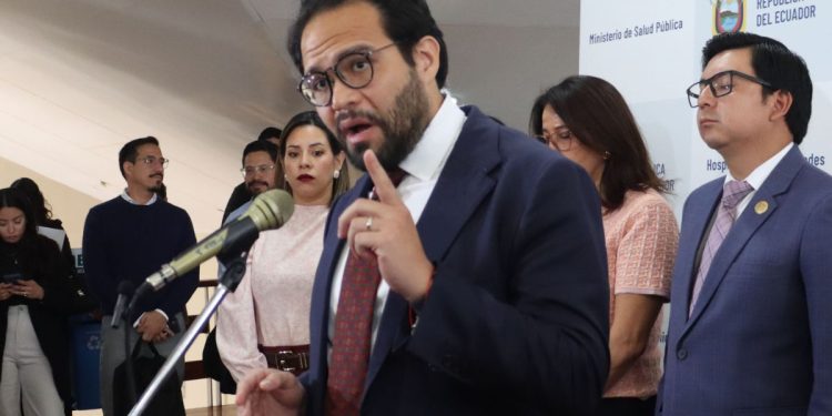 Edgar Lama sale de la Presidencia del Consejo del IESS