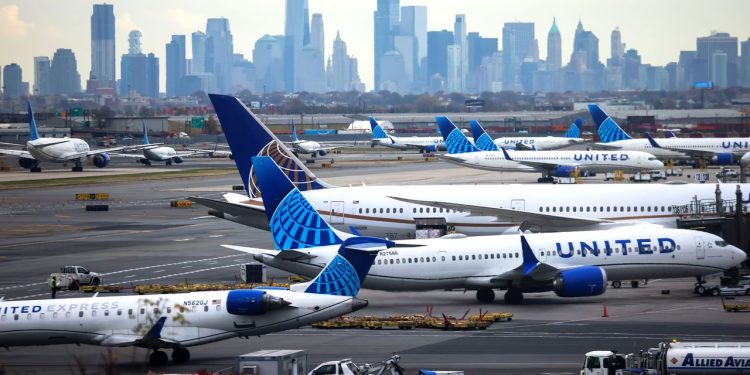 El plan de la FAA para recortar vuelos podría no ser una pesadilla total