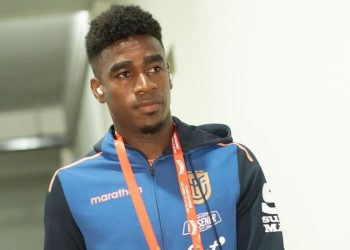 Félix Torres interesado en Getafe y al Osasuna según prensa española