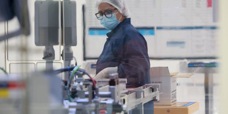 Bayer abre nueva planta en Alajuela y anuncia 300 empleos