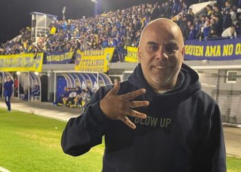 El diploma especial que recibió Chicho Serna en Colombia :: Olé