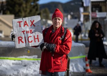 Grupo de millonarios insta a Reeves a introducir un impuesto sobre el patrimonio para «sacar a los niños de la pobreza»