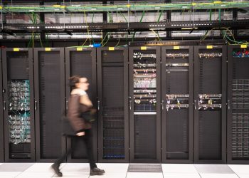 El aumento de los precios de la energía pone a la IA y los centros de datos en la mira