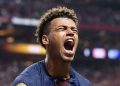 Desire Doue del PSG gana el premio Golden Boy para la temporada 2024-2025