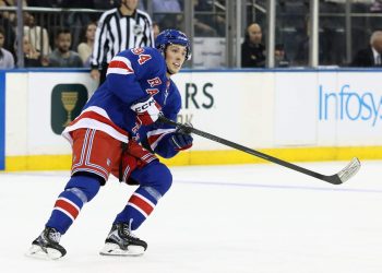 Los New York Rangers convocan al mejor prospecto Gabe Perreault en medio de problemas de puntuación