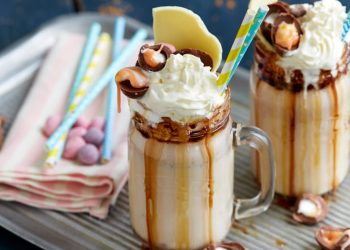 Los batidos y los cafés con leche están sujetos al impuesto al azúcar del Reino Unido, confirma el secretario de salud – POLITICO