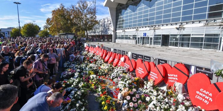 Serbia conmemora el aniversario del desastre de la estación de tren con protestas – POLITICO