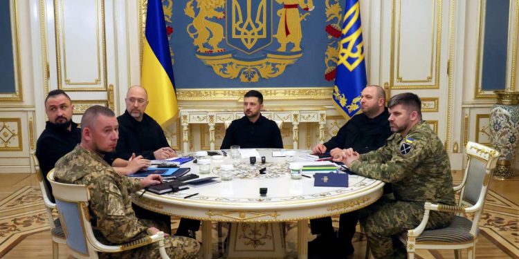 Ucrania lucha por limitar los daños causados ​​por un escándalo de corrupción de gran éxito – POLITICO