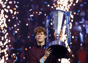 Jannik Sinner vence a Carlos Alcaraz y se lleva las Nitto ATP Finals