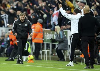 Los tres ajustes de Eddie Howe que ayudaron al Newcastle a sorprender al Manchester City