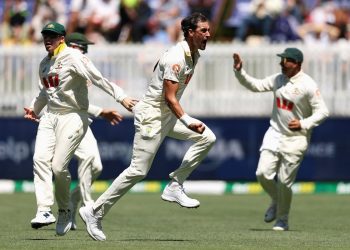Ashes 2025 en vivo: puntaje de Australia v Inglaterra y actualizaciones con visitantes en problemas después del despido de Ollie Pope