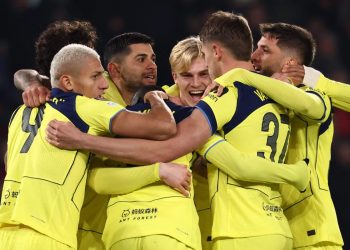 La entretenida derrota del Tottenham ante el PSG ofrece a Thomas Frank un plan de ataque