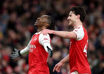 Jamie Carragher señala lo único que impedirá que el Arsenal gane la Premier League