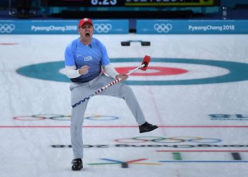 John Shuster, pilar del curling olímpico de EE. UU., pierde su candidatura a los sextos Juegos consecutivos