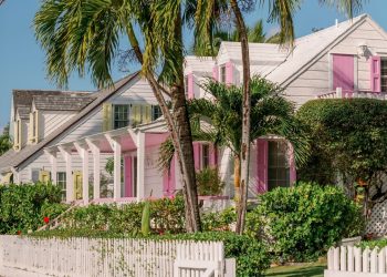 En Harbour Island y Eleuthera, adoptando la lenta tendencia del cambio