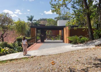 Antigua Casa Dorada / Mutabile Arquitetura