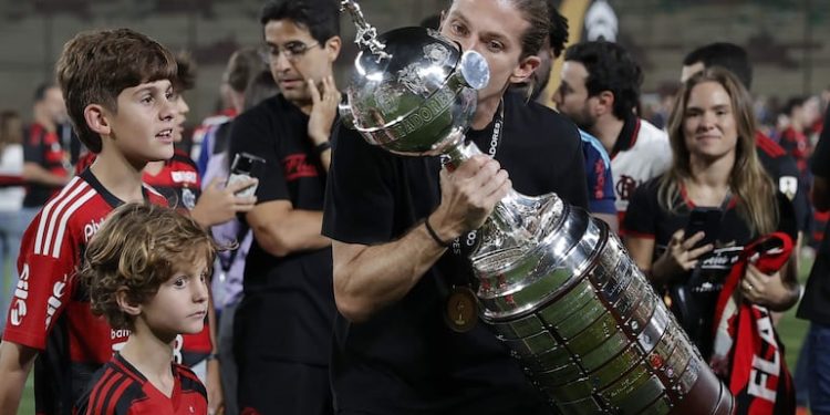 Filipe Luís, al borde de las lágrimas: “Me siento un privilegiado” – Copa Libertadores