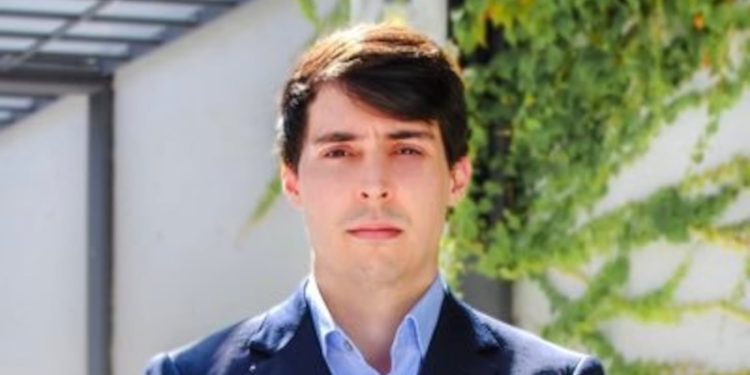 Pedro Gutiérrez, inversor: “Si cobras menos de 60.000 euros, la peor opción que tienes es la bolsa”