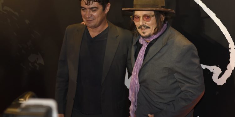 Johnny Depp desata furor en Argentina con su película Modigliani, tres días en Montparnasse y será declarado visitante ilustre