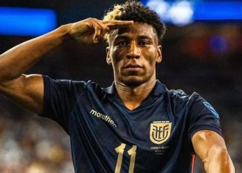 ¿Quién debe comandar el ataque de la Selección de Ecuador?