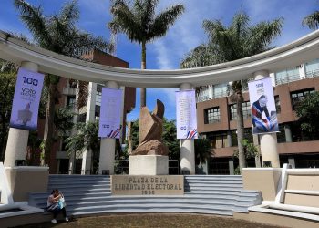 El TSE recibe respaldo de 22 organismos electorales de América ante ataques políticos