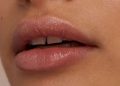 Las 7 mejores mascarillas labiales para evitar los labios secos y agrietados