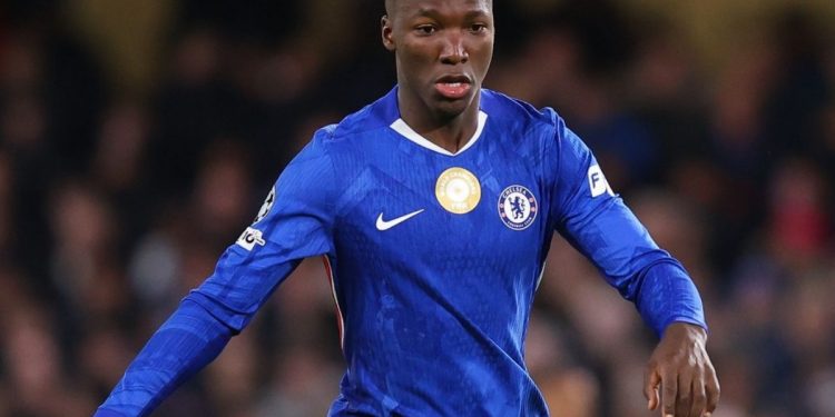 Moisés Caicedo vs. Declan Rice, quién es mejor según la Premier League