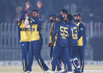 Chameera y Mishara llevan a Sri Lanka a la final con una emocionante victoria