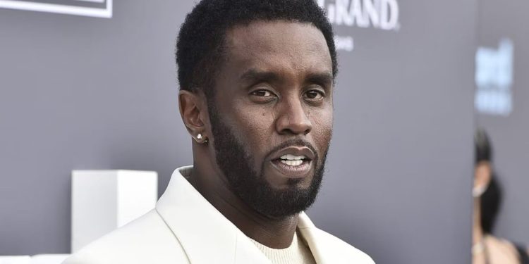 Sean 'Diddy' Combs aparece irreconocible tras sus primeros días en una prisión federal estadounidense: vea la foto