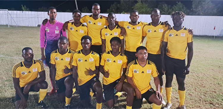 Paradise FC tiene una estrecha ventaja; emocionantes enfrentamientos de fin de semana por delante