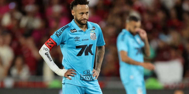 Filipe Luis amarga a Neymar