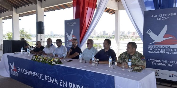 Lanzamiento: Encuentro Sudamericano de Remo Master ASU26 – Polideportivo
