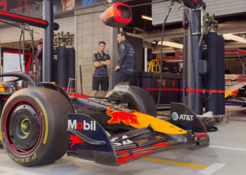 Deporte basado en datos: cómo Oracle Red Bull Racing y AT&T mueven terabytes de información de F1