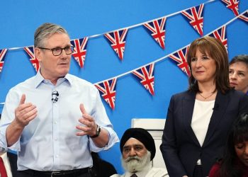 Starmer se ve obligado a negar la violación del manifiesto laborista mientras los expertos hacen una advertencia terrible sobre los planes presupuestarios