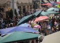 Mercado Central | Comercio informal sigue dominando Mesa Redonda a pocas semanas de las fiestas de Navidad y Fin de Año: “Si pasa algo todos nos morimos aquí” navidad mesa redonda mercado central compras navideñas | LIMA